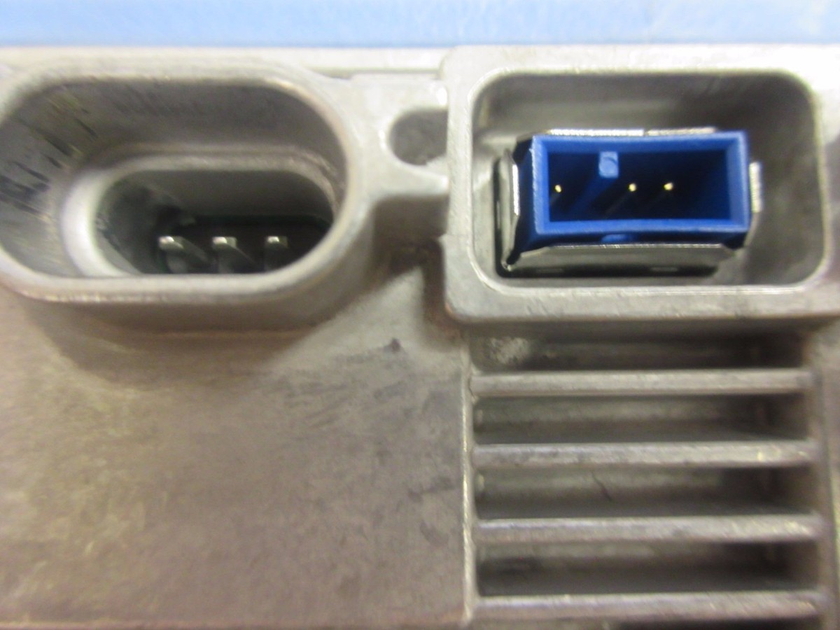 AA6789701HQ OSRAM 25XT6-D-12V Xenon Headlight Ballast 10R AA6789701HQ OSRAM 25XT6-D-12V Xenon Headlight Ballast 10R