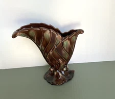 Royal Haeger by Royal Hickman /Art Deco Double Leaf Fan/Brown Green 8 3/4" Vase