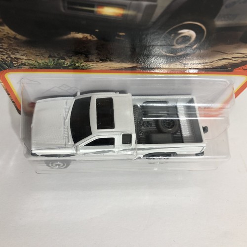 Matchbox 1995 NISSAN HARD BODY Truck 17/102 New / Sealed Diecast White - Picture 4 of 7