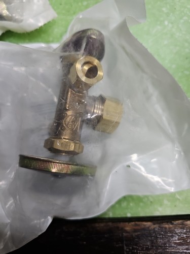 (QTY 1) Brasscraft Dual Handle Shut-Off Outlet Valve 1/2" C 3/8" OD CR1901DVX R