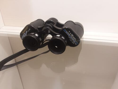 Tasco 318Z 35mm Wide Angle Vintage Binoculars Comes In Fitted Case - Picture 4 of 11