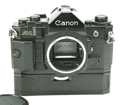 Canon A-1 Power Winder A付き フィルムカメラ ボディ Canon A-1 Power Winder A付き フィルムカメラ ボディ Vintage