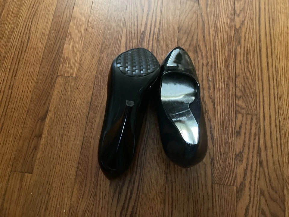 Zapatos de salón Gabriella Rocha charol negro 7,5 tacones nuevos sin caja Foto 4 de 4