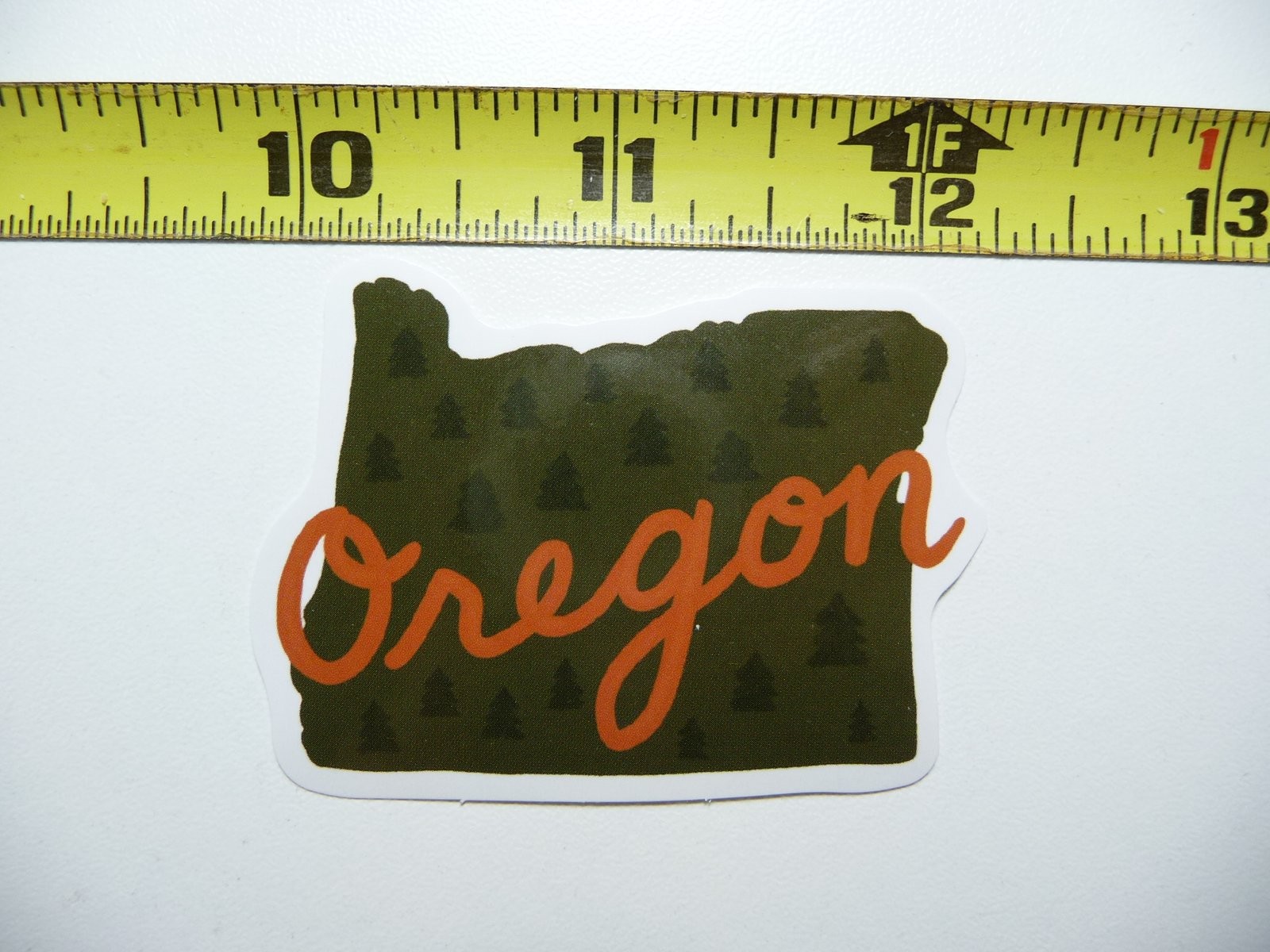 Oregon cursive outline decal sticker for travel pride and memories