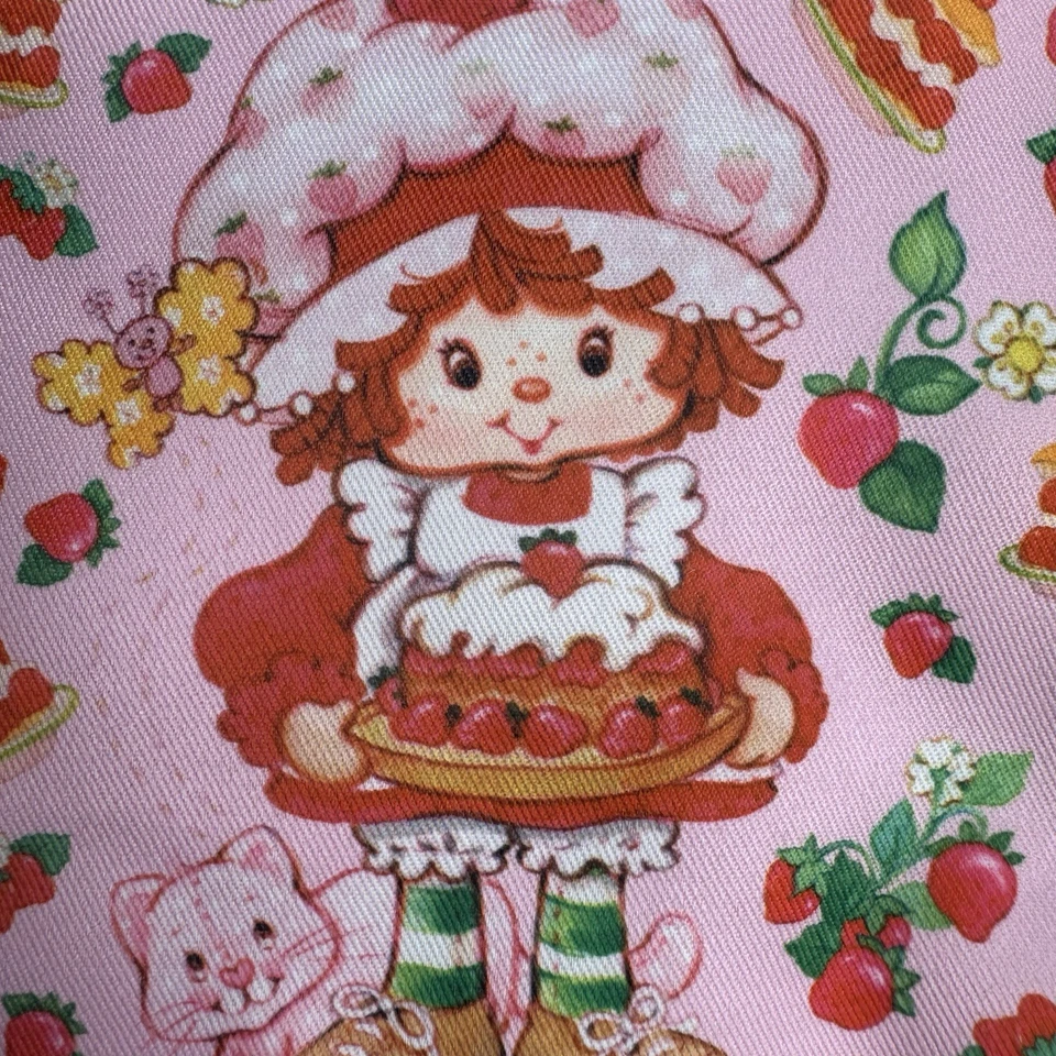 🍓🍓NUEVO CON ETIQUETAS Porta Ollas para Hornear Pasteles Cortos Fresa Lindo Gancho Rojo con Volantes Nuevo Corte  Foto 2 de 4