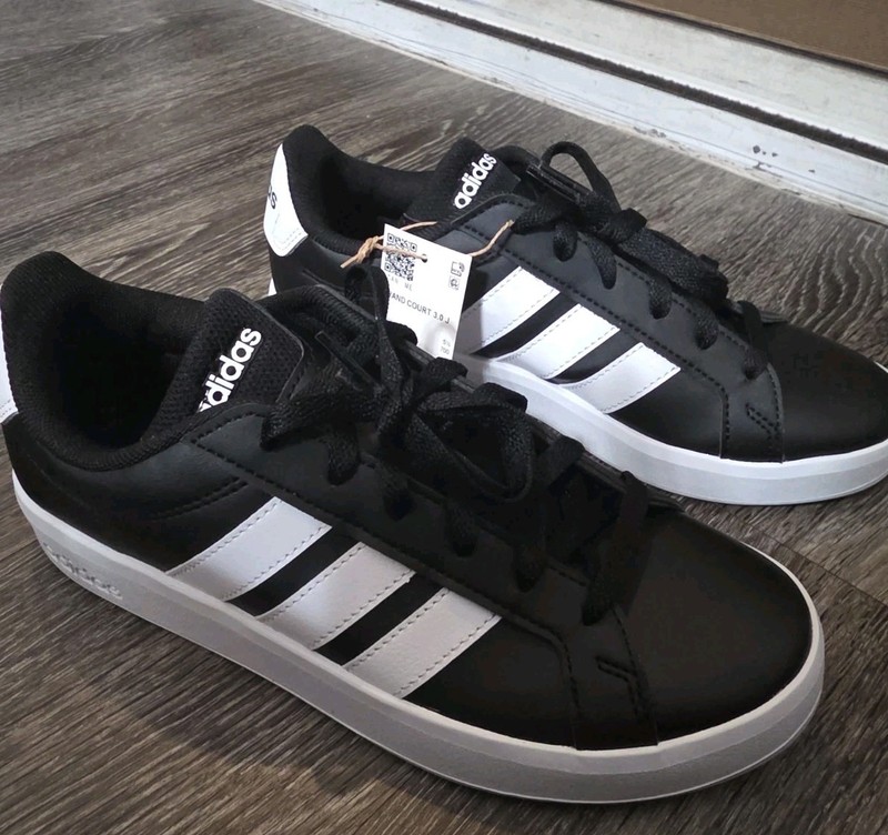 Adidas Grand Court 3.0 J Kids Sneakers Black White JP9366 Size 6 Womens 7 US NEW