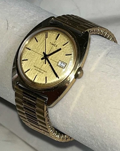 Vintage 1974 Timex Viscount Automatic Linen Crosshair Dial Date Gold Plate Watch