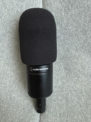 Audio-Technica  AT2035  Large Diaphragm Cardioid Condenser Microphone