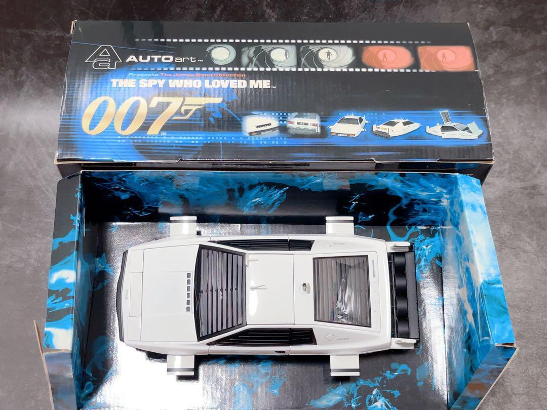 AUTOart ロータス・エスプリ　潜水モード　００７コレクション 1/18 AUTOart James Bond 007 For Your Eyes Only 1:18 Lotus Esprit