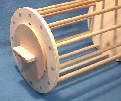 CNC-HOLZWELT TIP! Runde Heuraufe Heutrommel Heurolle Kaninchen oder Meerschweinchen 25x18cm