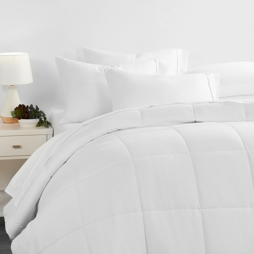 Hotel Collection Soft Down Alternative Lightweight Comforter / Duvet Insert - Picture 3 of 9