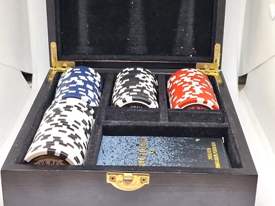 Jeu de poker True Religion étui en bois cartes à jouer dorées jetons dés complet - Photo 1/4