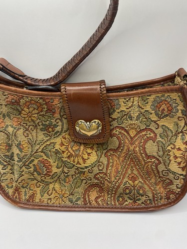 FOSSIL 75082 vintage flowered Tapestry handbag; silver tone logo