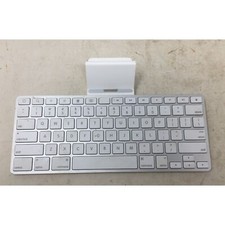 Wireless Apple Keyboard Model A1359 W/ Docking Station