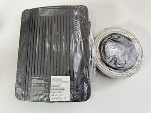 Arris TG1672G Portail de téléphonie Touchstone WIFI (2,5 GHz - 5,0 GHz) 4 Modem port