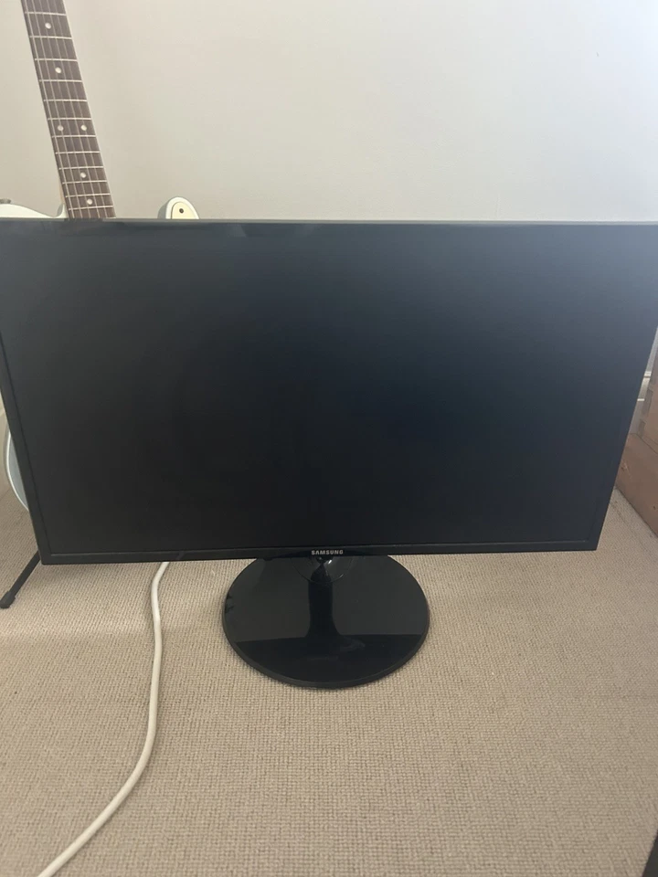 Samsung 27" S27F350FHU HD Monitor - Image 3 of 4