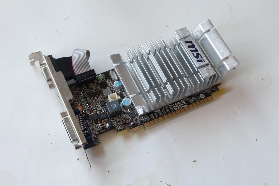 MSI GeForce N8400GS-MD1GD3H/LP 1GB PCIe passive silent graphics card - Image 3 of 4