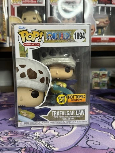 Funko Pop! Vinyl: One Piece - Trafalgar Law (Glow) - Hot Topic (Exclusive) #1894
