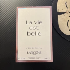 LANCOME LA VIE EST BELLE L'EAU DE PARFUM SPRAY FOR WOMEN 3.4 Oz / 100 ml NEW!!!