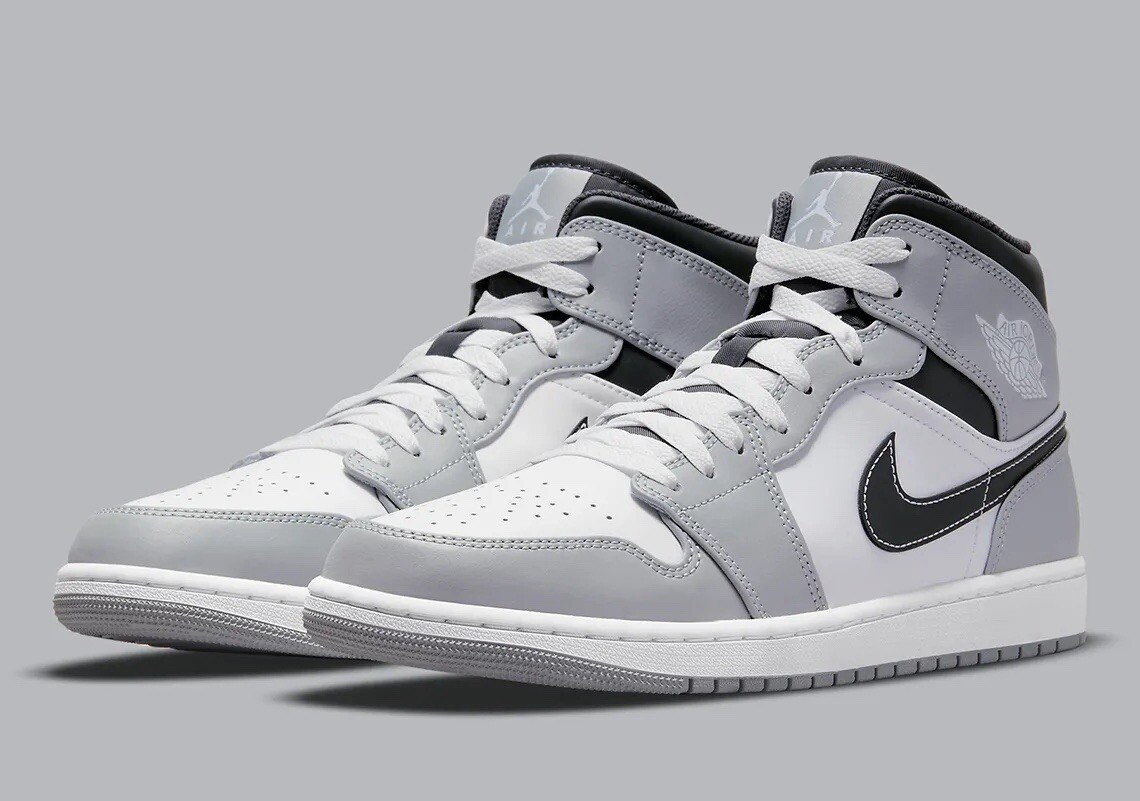 Nike Air Jordan 1 Mid Light Smoke Grey Mens Size US 7 (8.5W