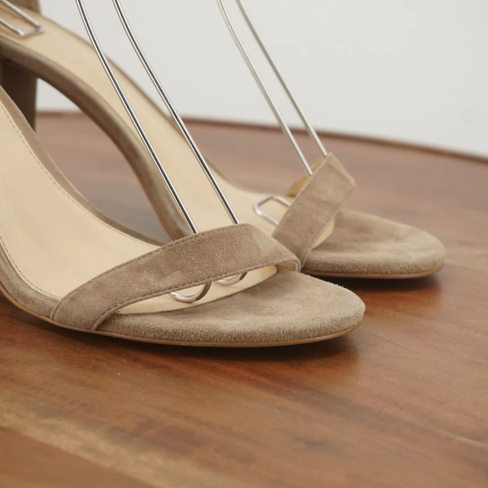 Jessica Simpson Womens Monrae Sandals Ankle Strap Block Heel Beige Suede Sz 9.5M - Image 2 of 4