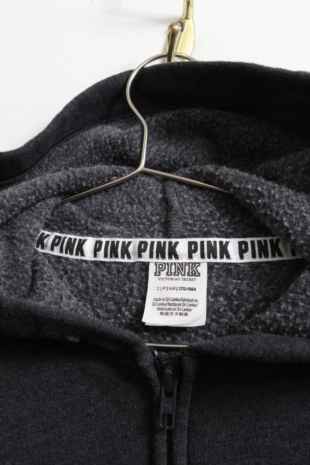 UNDERCOVER Giacca con cappuccio sequenza Statua della Libertà Victoria’s Secret NEW YORK ROSA USATA IN OTTIME CONDIZIONI