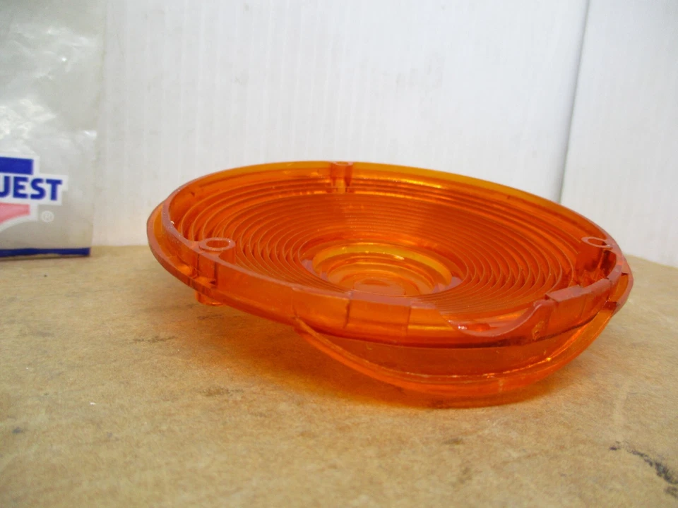 CAR QUEST 91583 AMBER REPLACEMENT LENS, 4" DIAMETER - Image 4 of 4