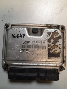 Original Volkswagen Motorsteuergerät ECU 038906019NA 0281011822