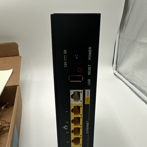 Actiontec CenturyLink C3000A DSL WiFi Modem Router with Cables - Picture 12 of 21