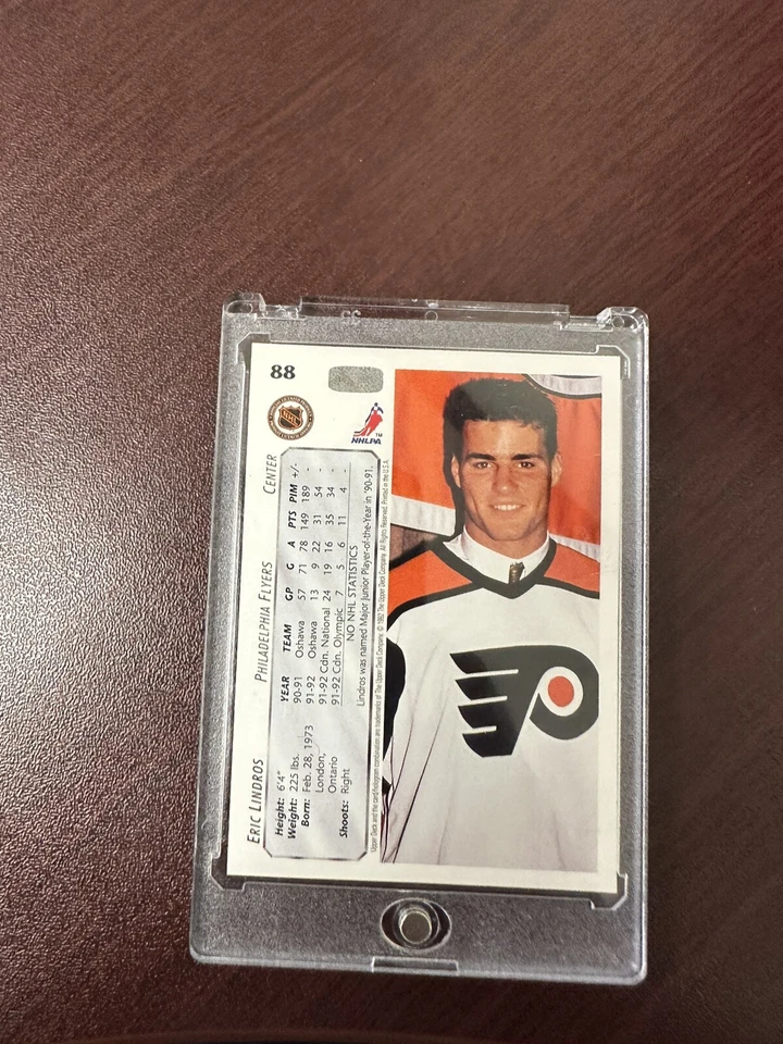 1992 Upper Deck Hockey Eric Lindros Philadelphia Flyers NHL (RC) - Image 2 of 2