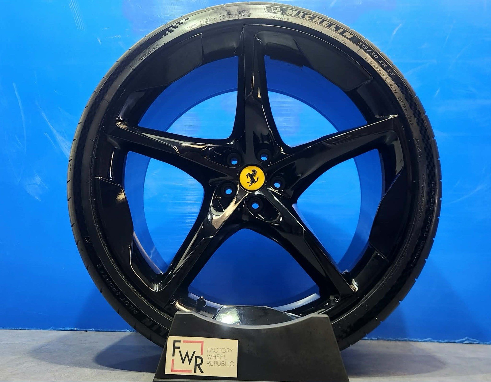 FERRARI PUROSANGUE 22” 23” Factory OEM GENUINE wheels and Tires Rims 983058