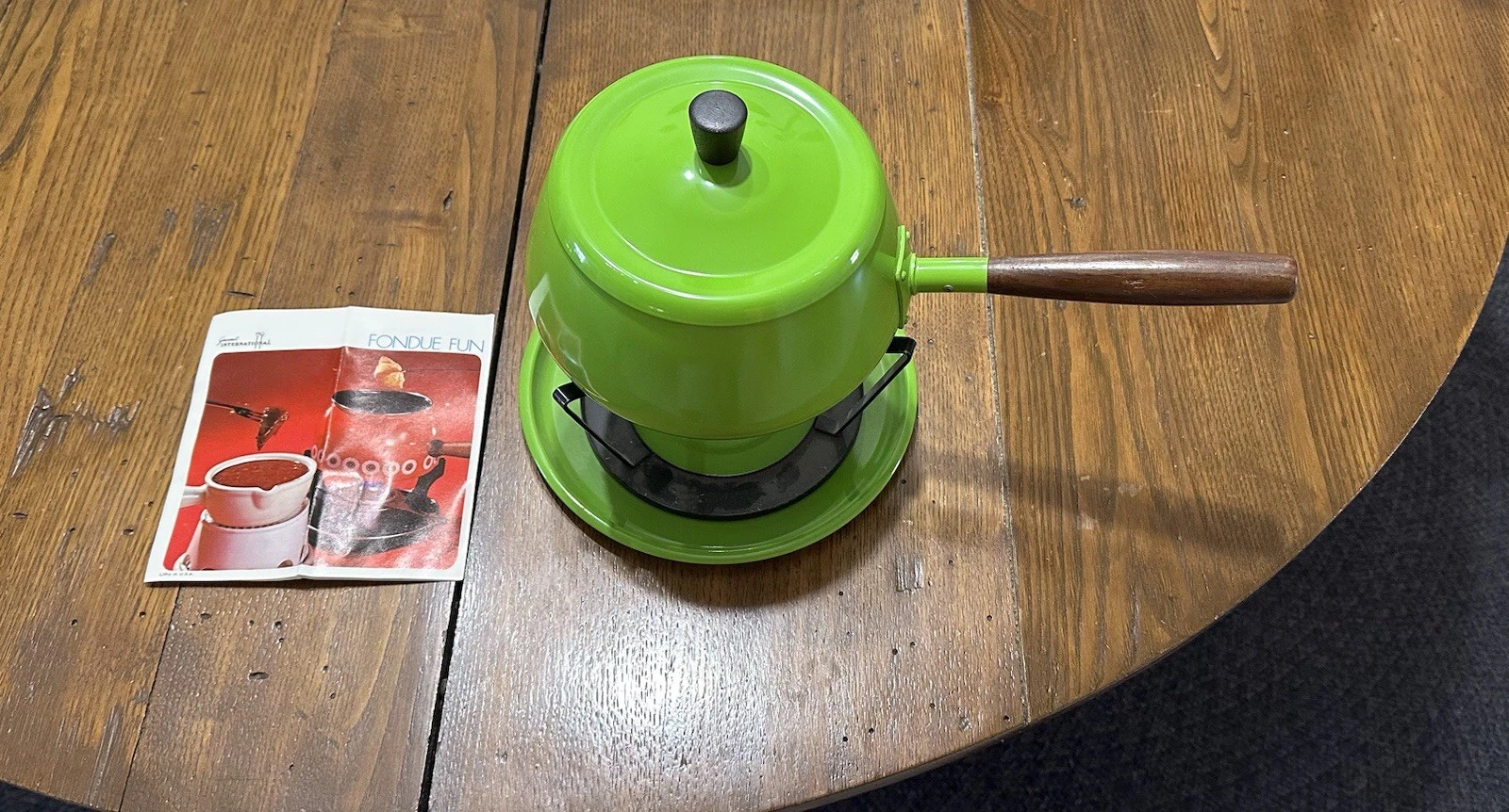 Vintage Mid Century Gourmet International Fondue Set In Lime Green - NEVER USED