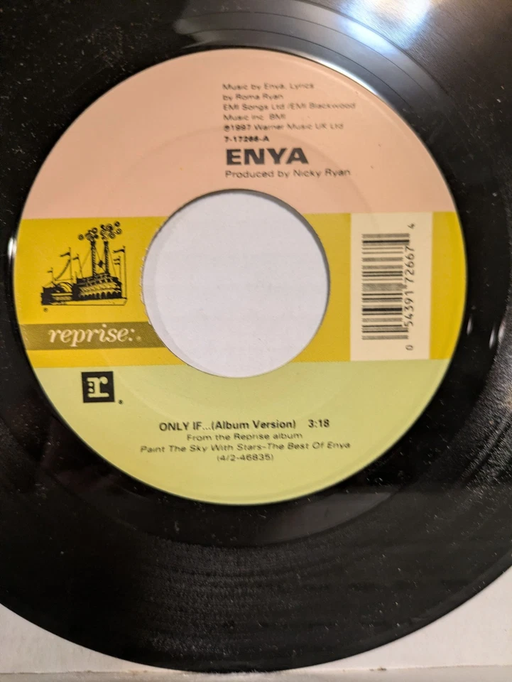 45 ~Enya: "Only If / Oiche Chiun (Silent Night)" 1997 (EX) Foto 2 de 4