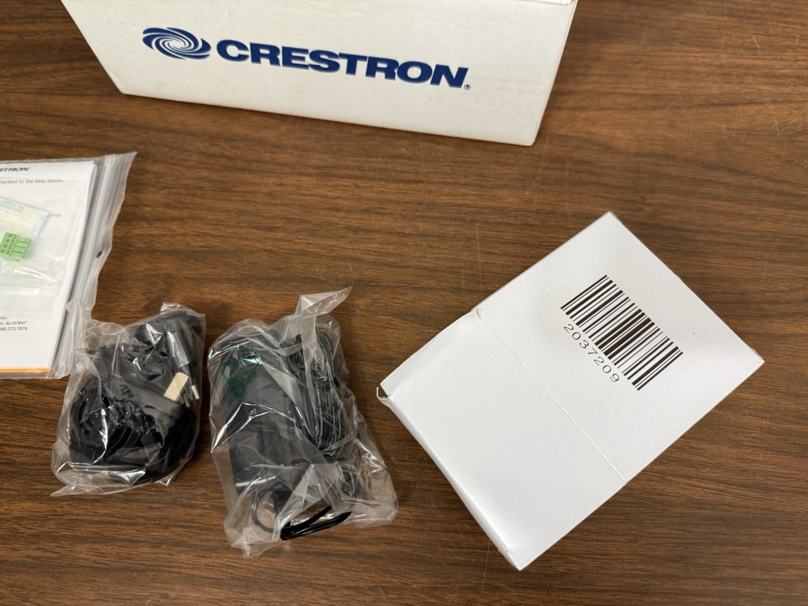 Crestron DM-RMC-4K-100-C 4K Digital Media 8G + Receiver and Room Con. 100  NEW