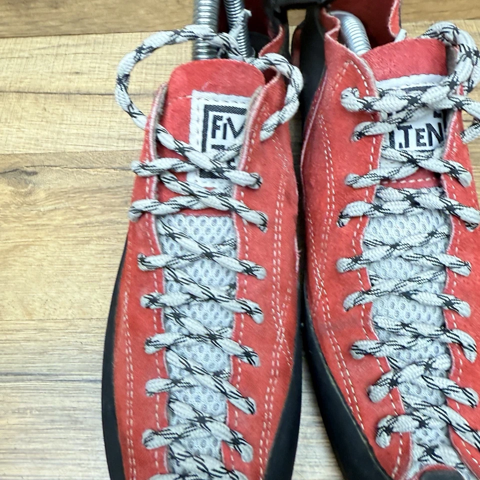 Туфли для скалолазания мужские Five Ten 5.10 Stealth C4 7,5 Wo's 9 красные замшевые - Изображение 2 из 4