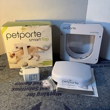 Petporte Smart Flap For Cats With EU Adapter Plug