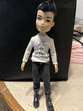 Bratz Boyz 2003 Vintage Doll On The Mic Eitan MGA Entertainment with Clothes