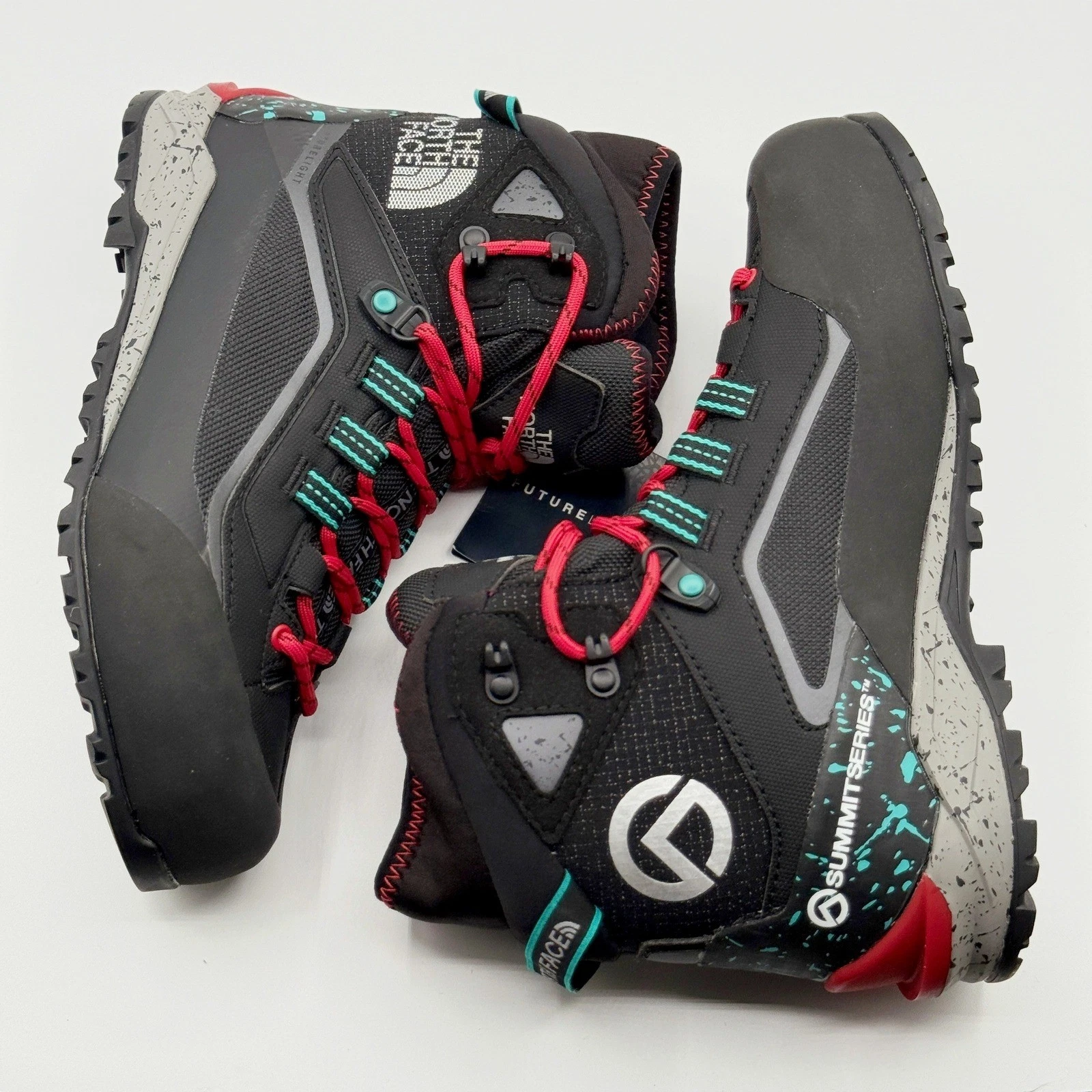 The North Face Summit Breithorn Futurelight Mountaineering Boot size 7 Women NEW
Opens in a new wind