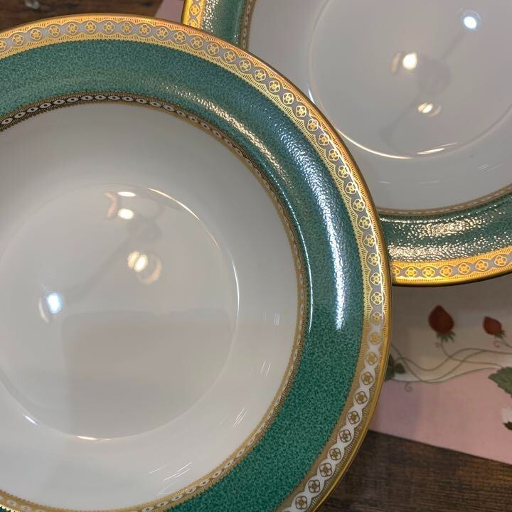 Picture 3 of 10