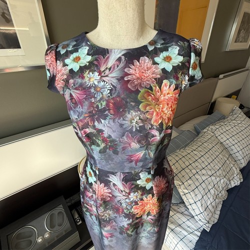 / Betsey Johnson Chic Cap Sleeve Floral Midi Sheath Dress Party Summer NWOT US 2 - Picture 8 of 10