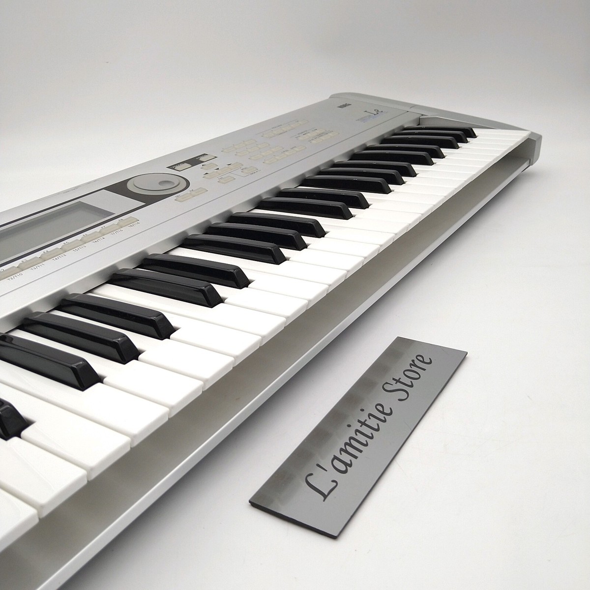 KORG TRITON Le 61 Key Synthesizer Keyboard Music Le61 Silver KORG TRITON Le 61 Key Synthesizer Keyboard Music Le61 Silver