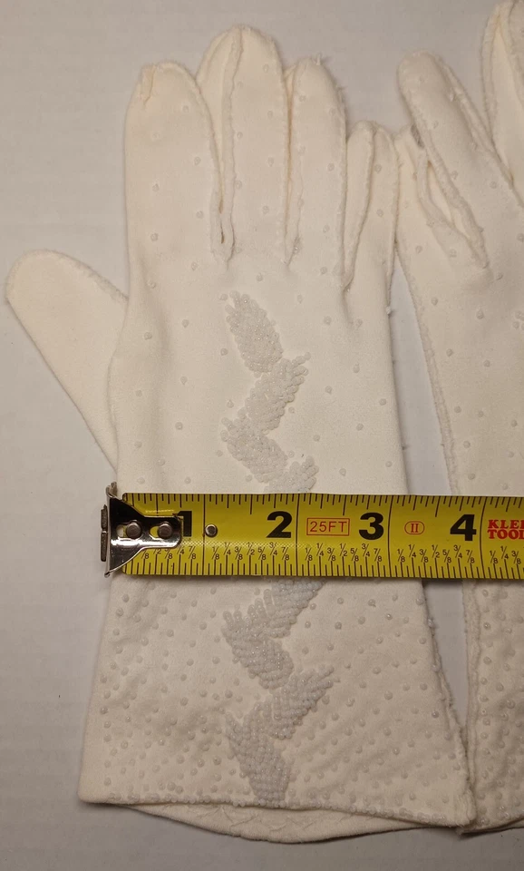 Guantes de boda blancos con cuentas vintage años 50-1960 hechos en Hong Kong doble tejido Foto 2 de 4