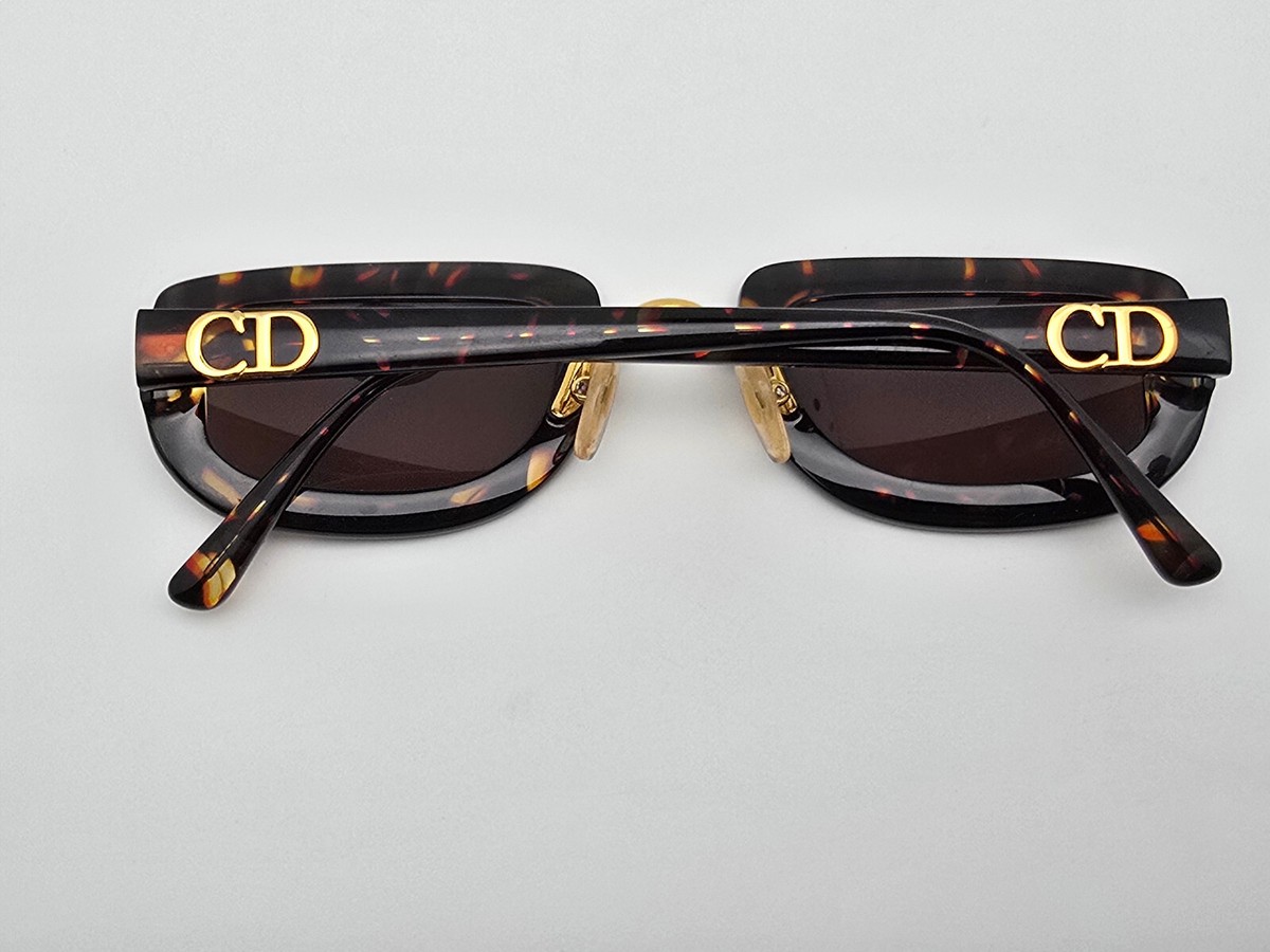 Christian Dior CD 0211S ブラウンサングラス Christian Dior CD 2023 11N Dark Tortoise Gold Frame Brown Lens