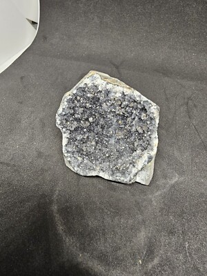 Amethyst Geode Druse Uruguay 120 Gramm,6x5x4,5cm,Top Qualität.