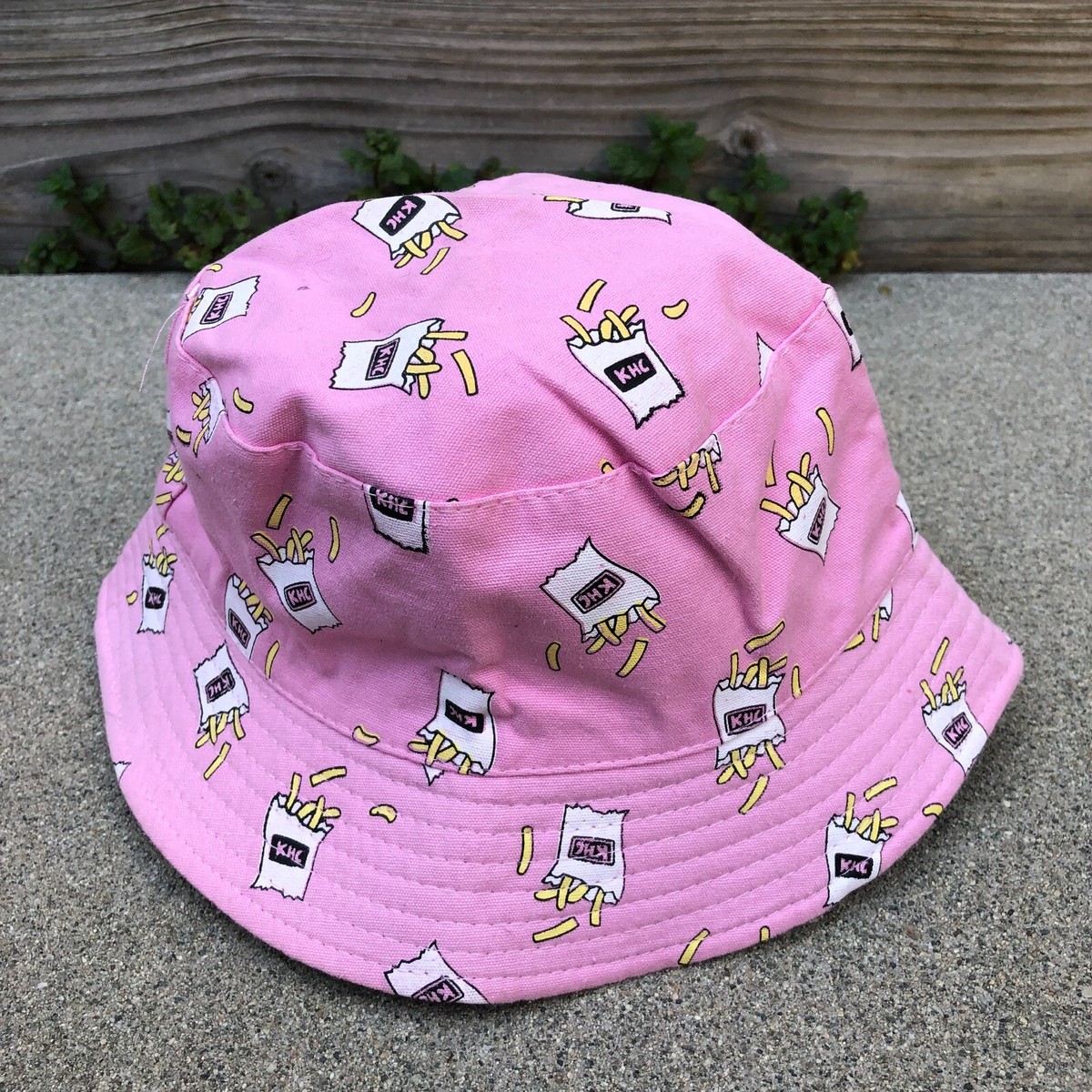 Anarcho Mountainous H.D.S Reversible Bucket Hat Women's Pink Fries