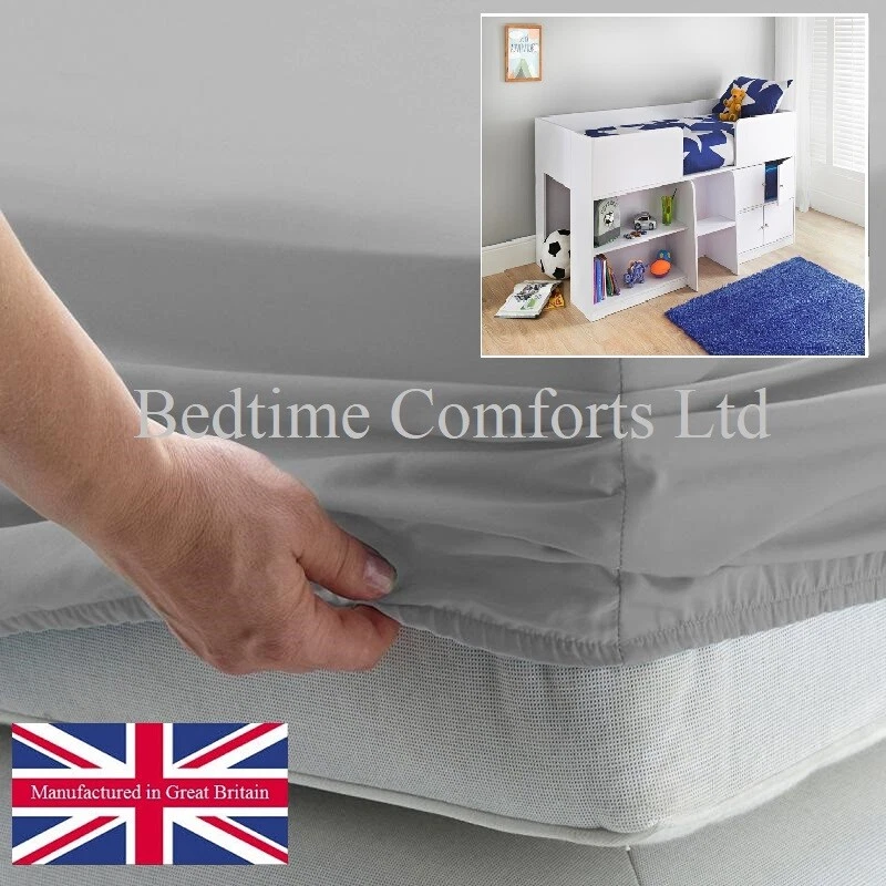 Small single 2024 bed ikea