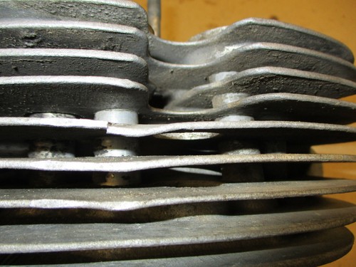 BMW R50/5 airhead engine cylinder heads - Picture 11 of 12