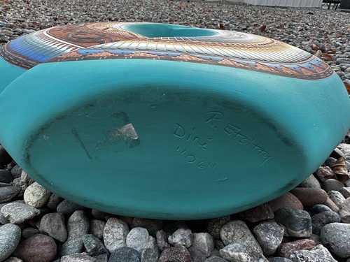 Navajo Dine Etsitty Pottery Detailed Vase Beautiful Work” Signed Dine Etsitty" - Picture 7 of 7