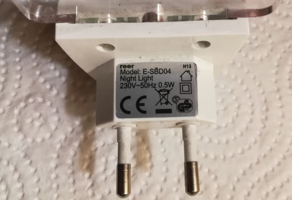 REER E-SBD04 - LUCE NOTTURNA CON SENSORE CREPUSCOLARE - OTTIME CONDIZIONI - Immagine 3 di 3