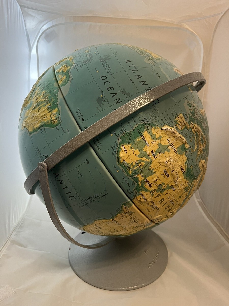 【10周年LIVE】globe/globe decade LIVE 1960's Space Age Vintage Small Tin Globe /vintage World